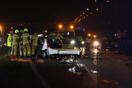 Ernstig ongeval met meerdere auto's op N242 bij Alkmaar