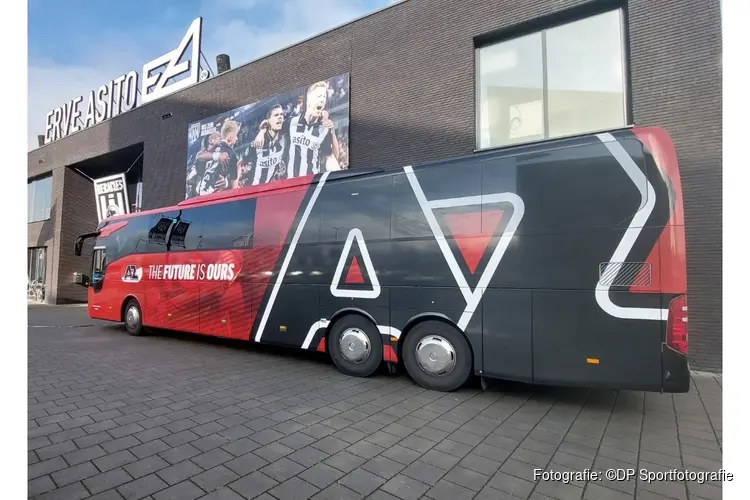 AZ pakt de winst bij Heracles Almelo