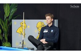 Sam van Etten komt (te) laat op toeren