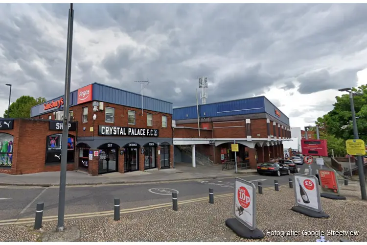 AZ kan het niet bolwerken tegen Crystal Palace