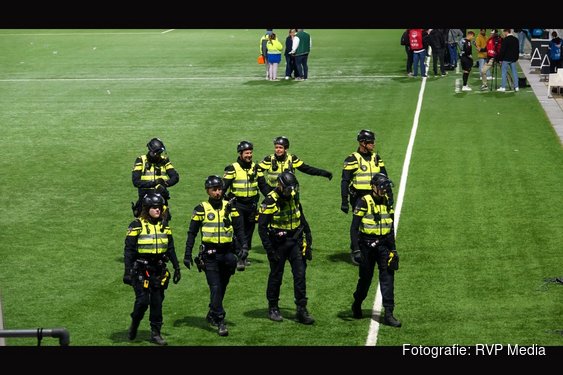 Pilots geweldsmiddelen ME nog dit jaar