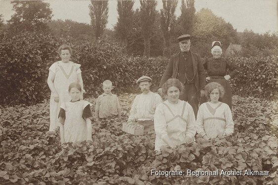 Van oorlogsbronnen tot voorouderspreekuur: Voorjaarsprogramma Regionaal Archief Alkmaar