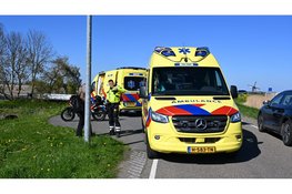 Twee gewonden bij ongeval op dijk in Schermerhorn