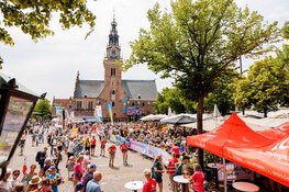 Samen op pad: Le Champion en Bever lanceren ‘Gouden Wandelmaatje’ tijdens nieuwe Vierde van de 4 in Alkmaar
