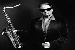 Dulfer plays blues in Grootschermer