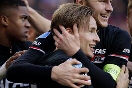 AZ vernedert PSV in Eindhoven