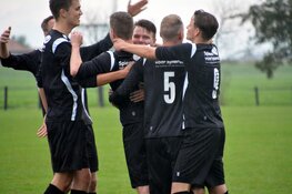 Sporting S de sterkste in Schermer derby