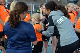 Wereldkampioenen laten handbaljeugd A&O genieten