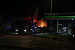 Opnieuw grote brand in Alkmaar, nu op bedrijventerrein Beverkoog