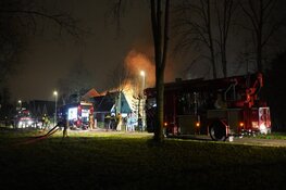 Schuurtje in brand aan de Omval